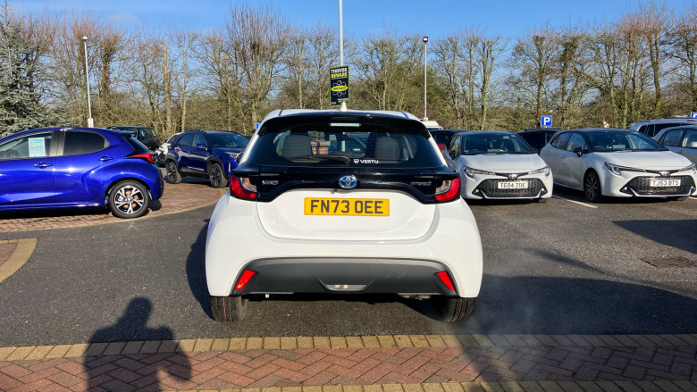 Toyota Yaris 1.5 Hybrid Icon 5dr CVT Hybrid Hatchback